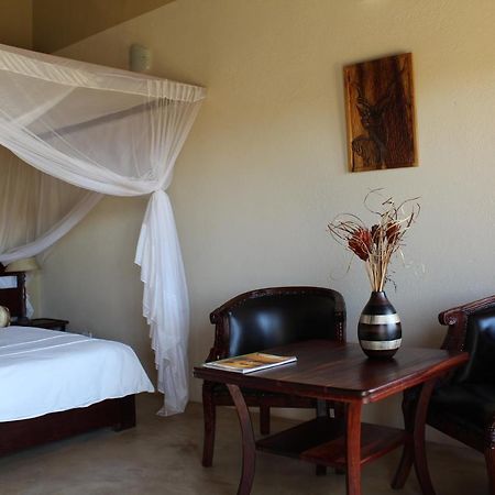 Okutala Etosha Lodge Outjo Exterior photo